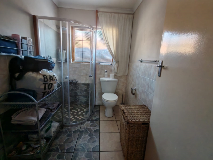 3 Bedroom Property for Sale in Vaalpark Free State